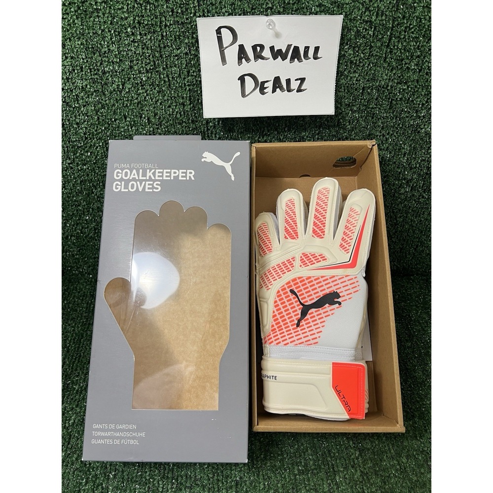 Puma Ultra Pro Protect RC Unlimited Soccer Goalkeeper Gloves Size 8 041953-06